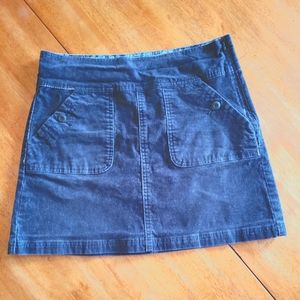 Classic Prana Cordorouy mini skirt, size 6.